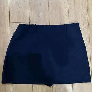 Abercrombie and Fitch skort
